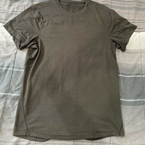 Men’s Small Black Lululemon Shirt